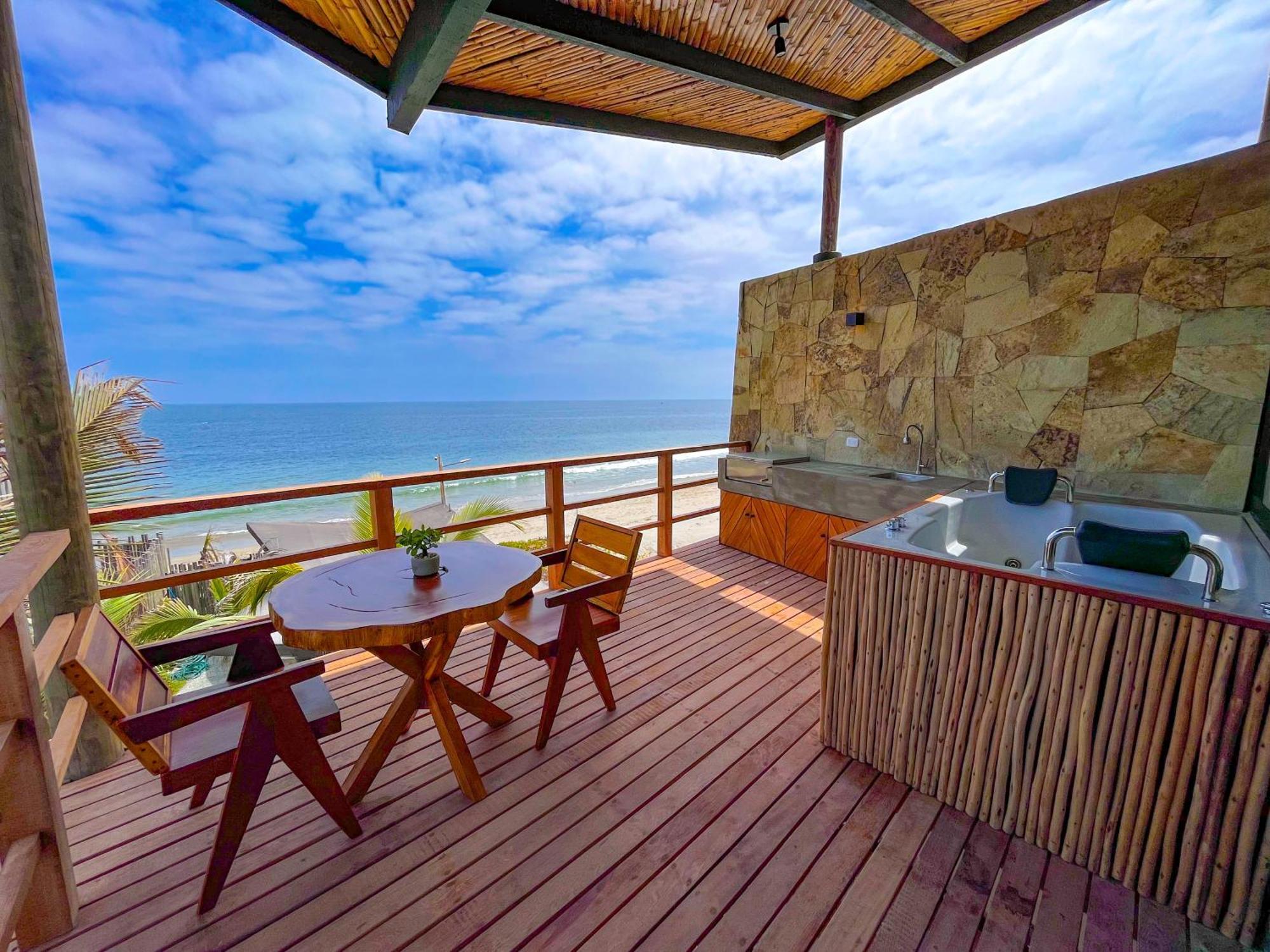 Diem Vichayito Beachfront Eco-Luxury Exterior foto
