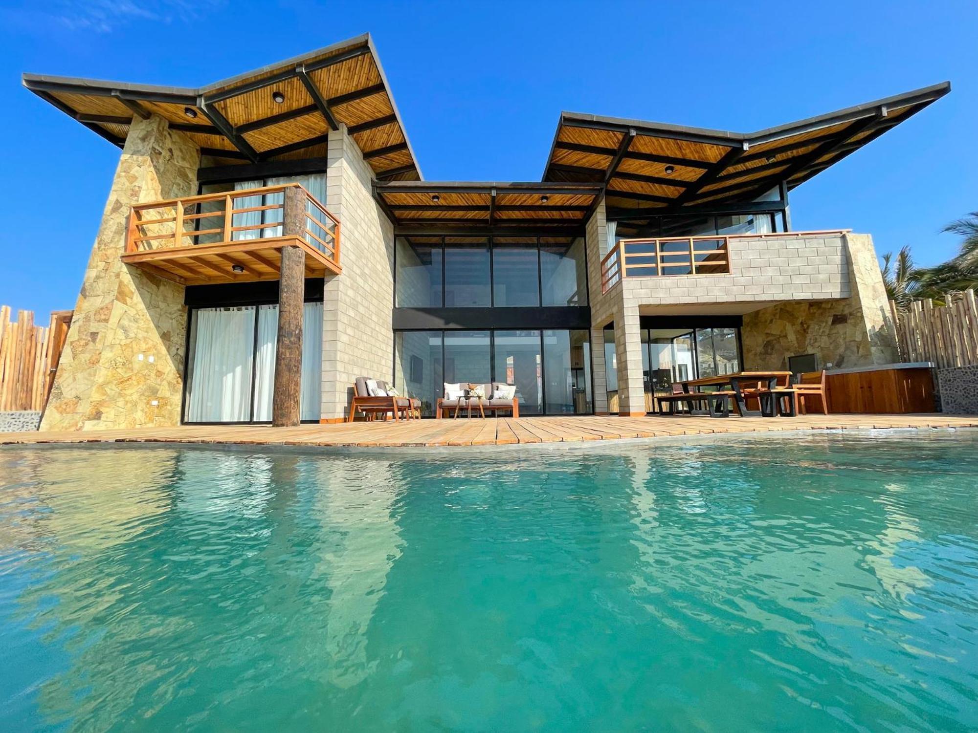 Diem Vichayito Beachfront Eco-Luxury Quarto foto